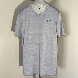 Under Armour Heatgear Vneck Tshirt Mens Small Light Gray Loose Fit Gym Workout
